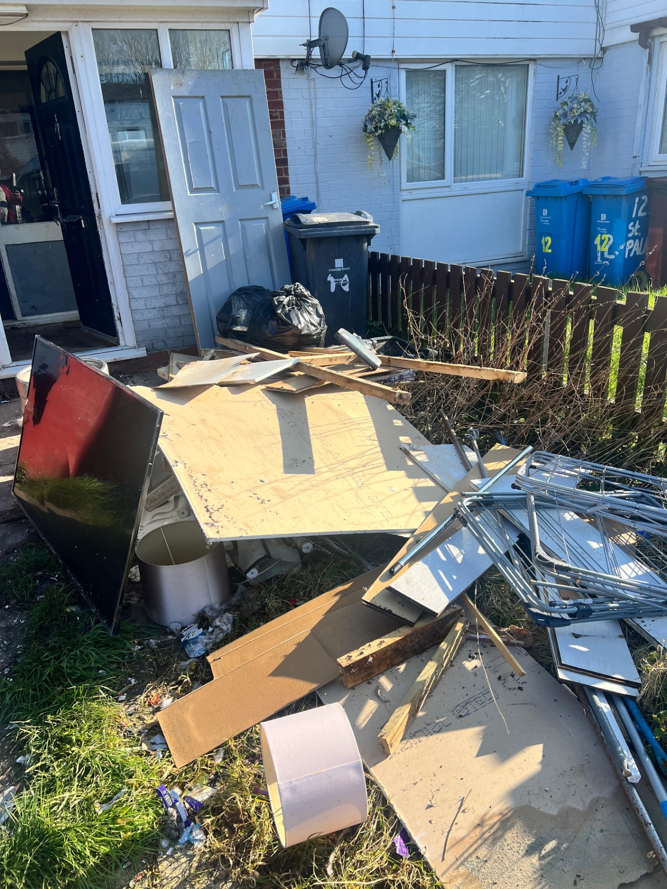 Fly-Tipping clearance project by Marsh Environmental — photo 12