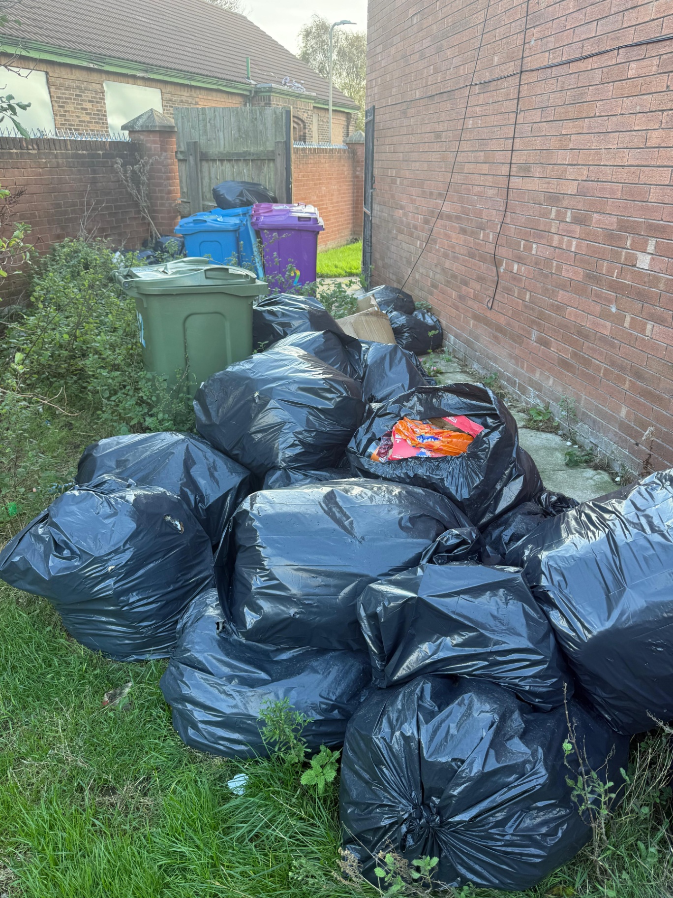 Fly-Tipping clearance project by Marsh Environmental — photo 3