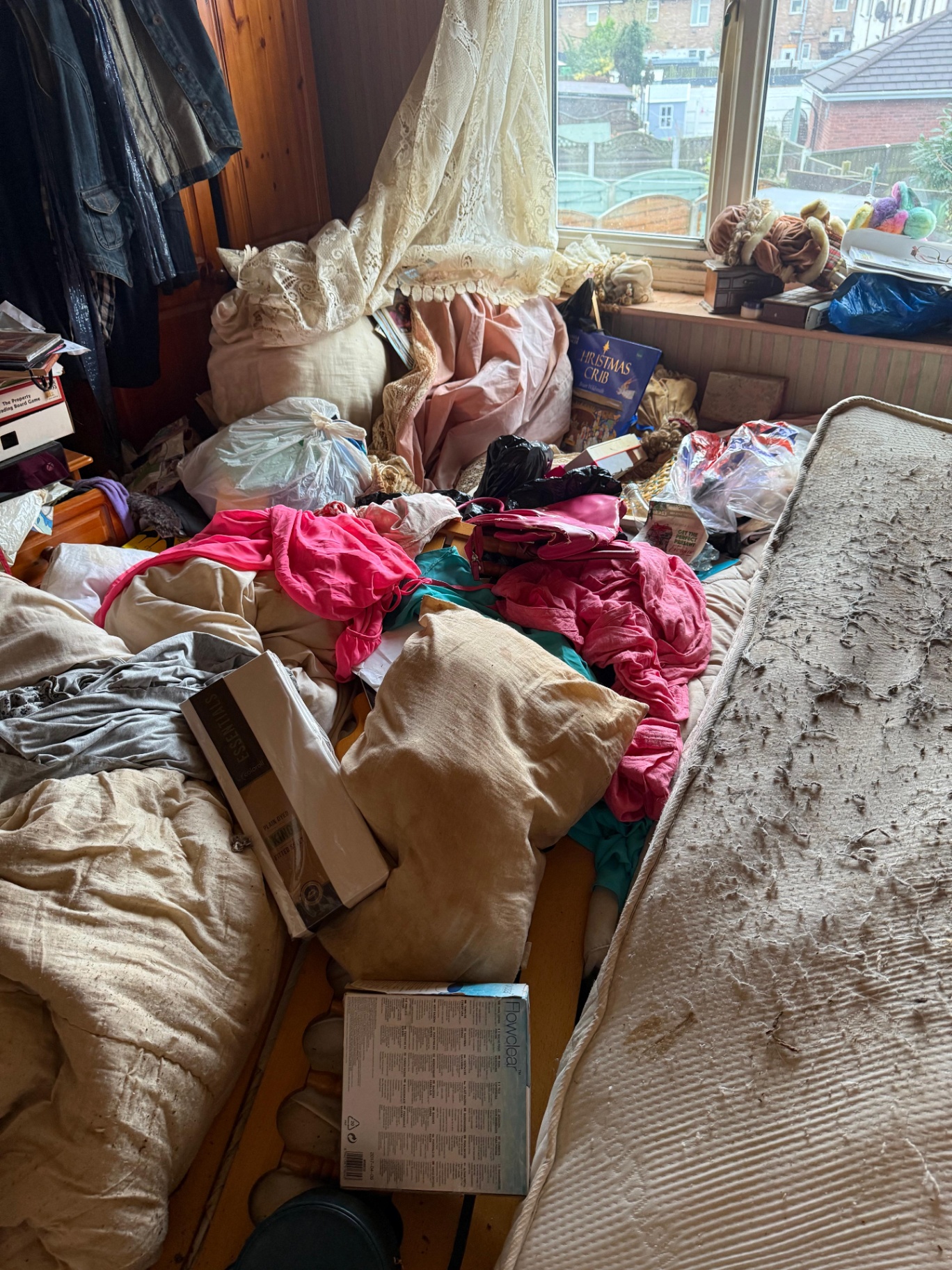 Hoarders clearance project by Marsh Environmental — photo 18